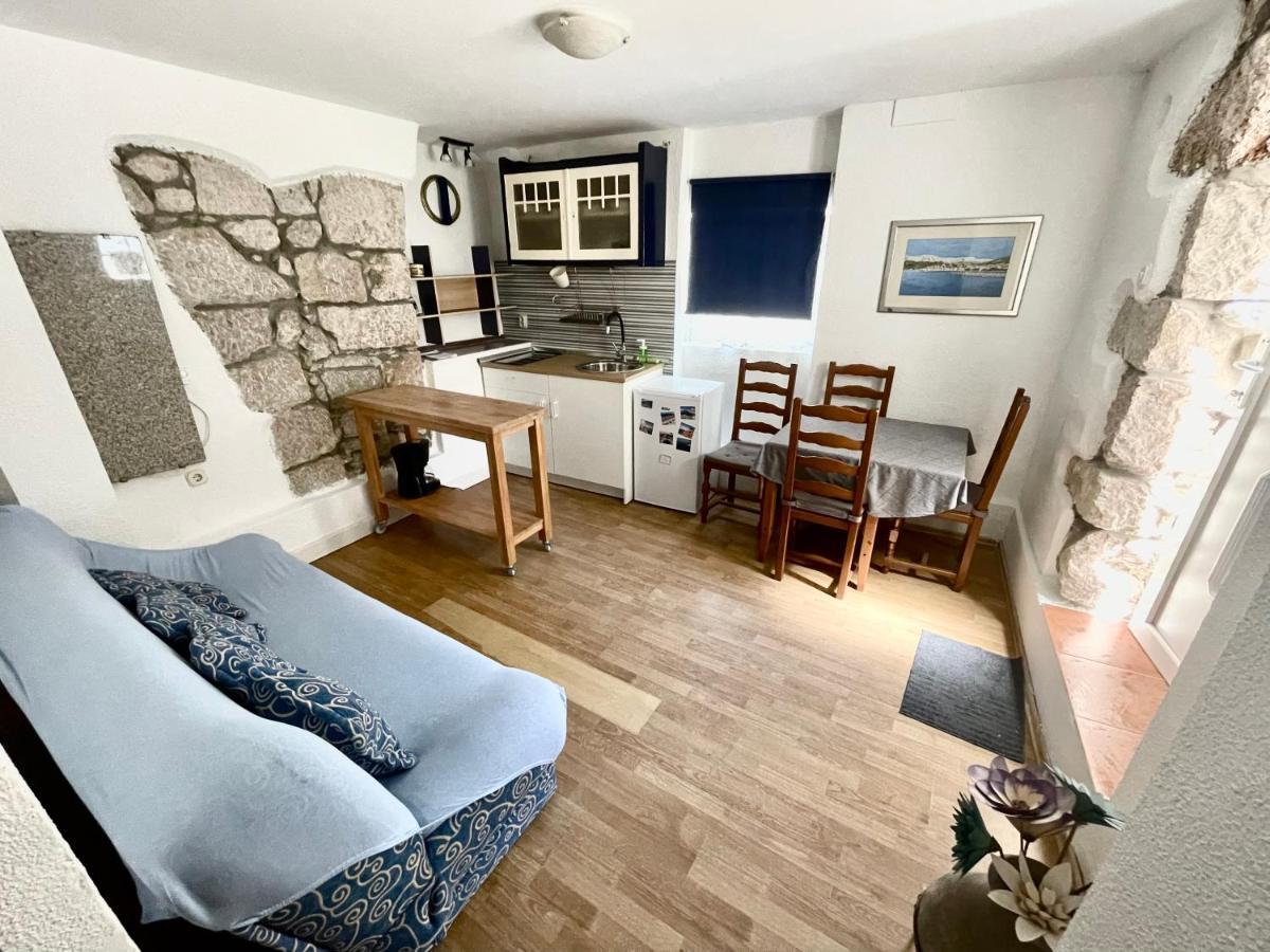 Apartments Rome Baska  Bagian luar foto