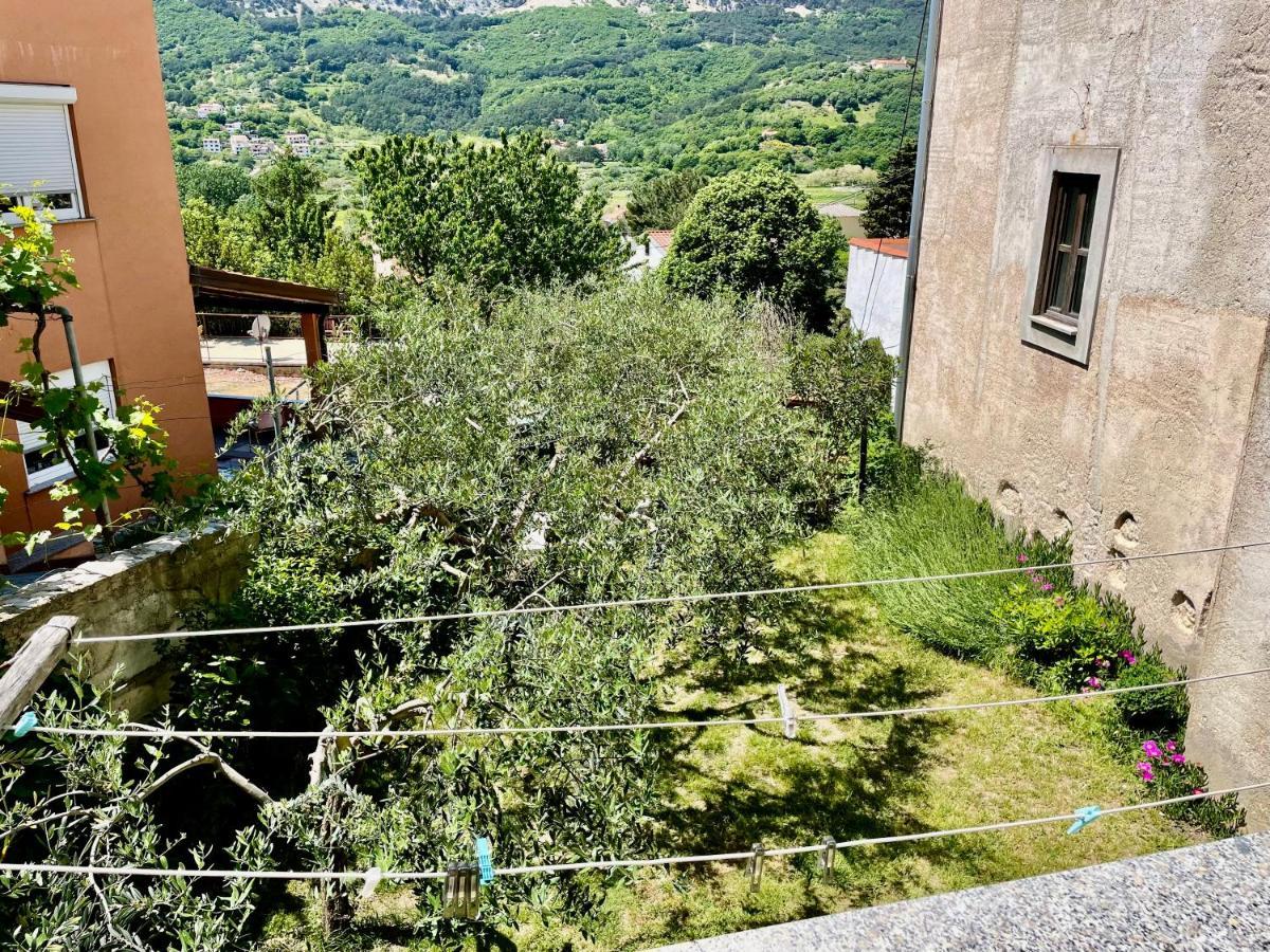 Apartments Rome Baska  Bagian luar foto